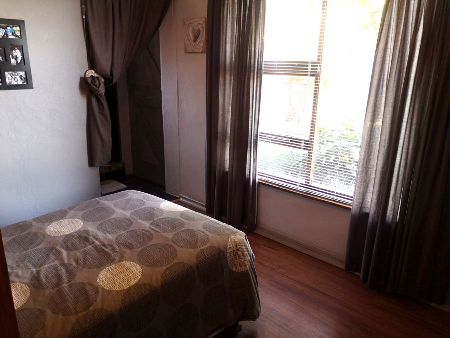 4 Bedroom Property for Sale in Campher Park Eastern Cape